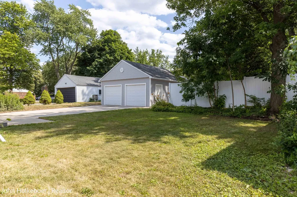 1948 Boston Street SE Grand Rapids City MI 49506