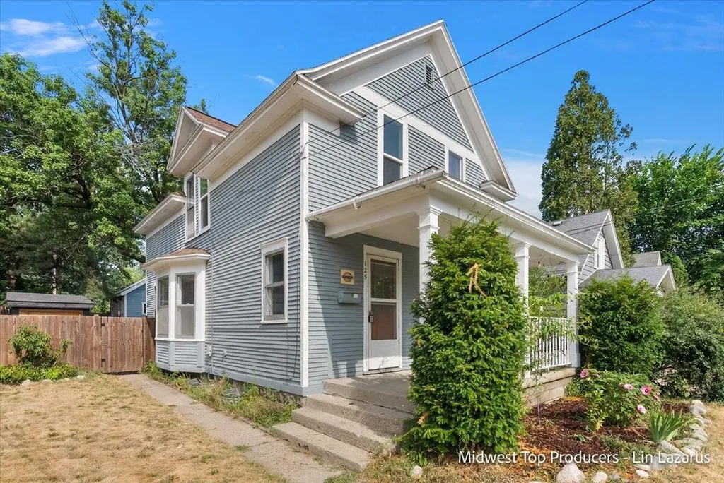 125 Mack Avenue NE Grand Rapids City MI 49503