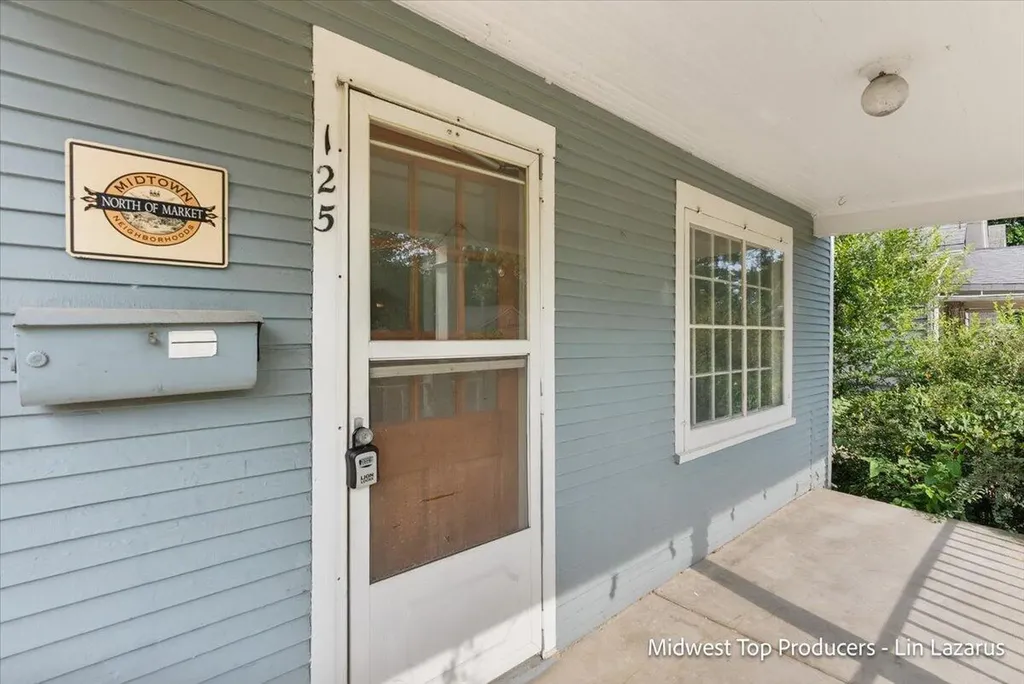 125 Mack Avenue NE Grand Rapids City MI 49503