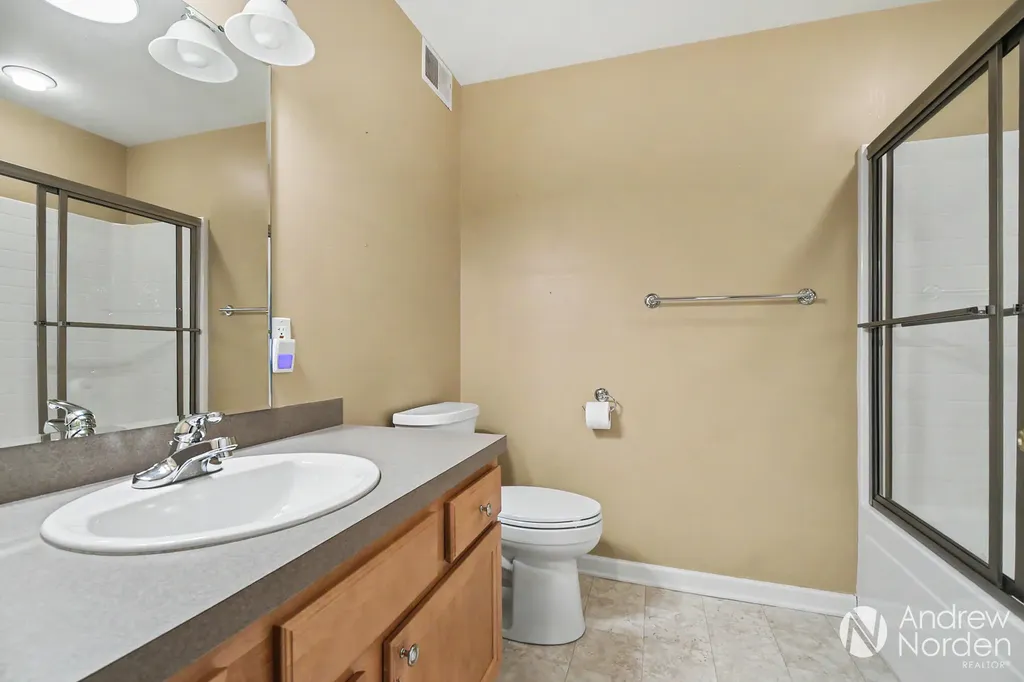 6403 Par 5 Drive SW Georgetown Charter Township MI 49418