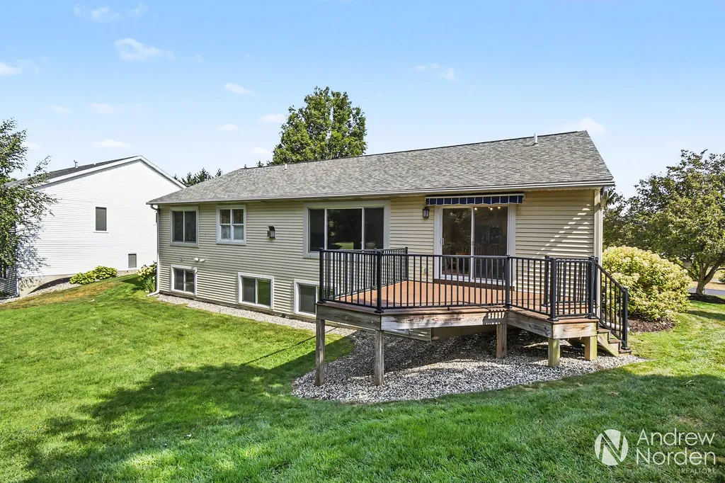 6403 Par 5 Drive SW Georgetown Charter Township MI 49418