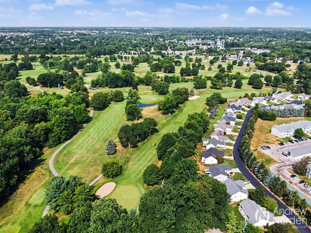 6403 Par 5 Drive SW Georgetown Charter Township MI 49418