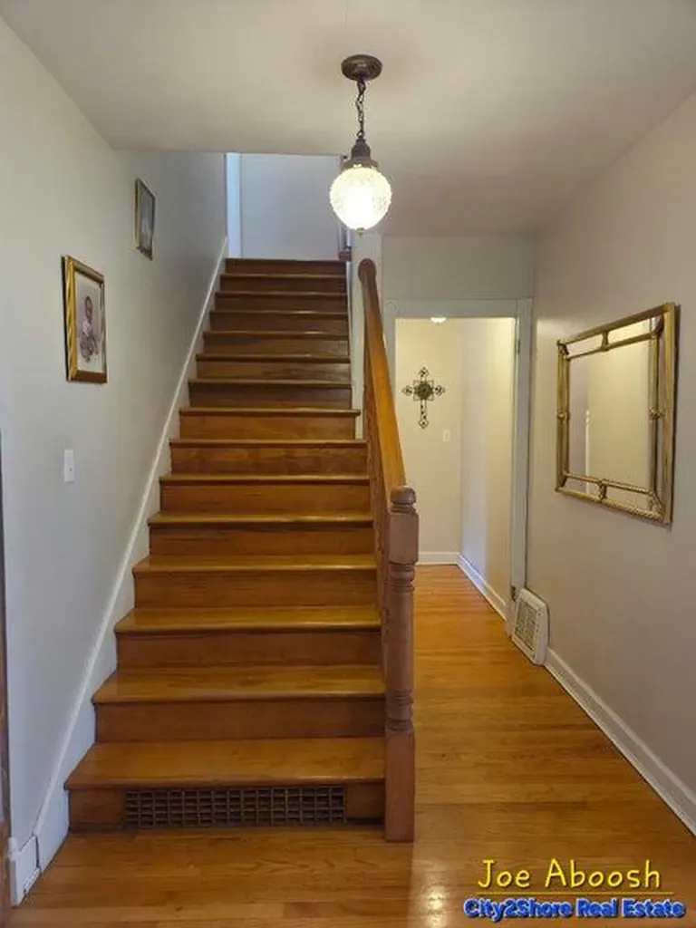 175 S Ridgeway Drive Battle Creek City MI 49015