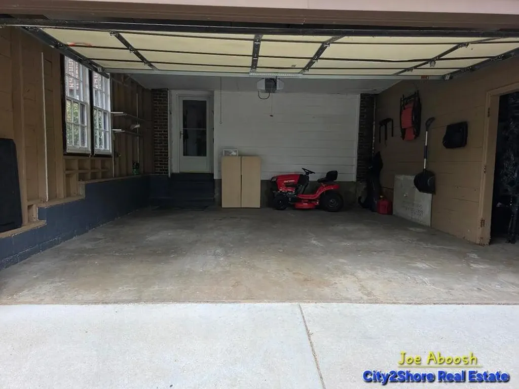 175 S Ridgeway Drive Battle Creek City MI 49015