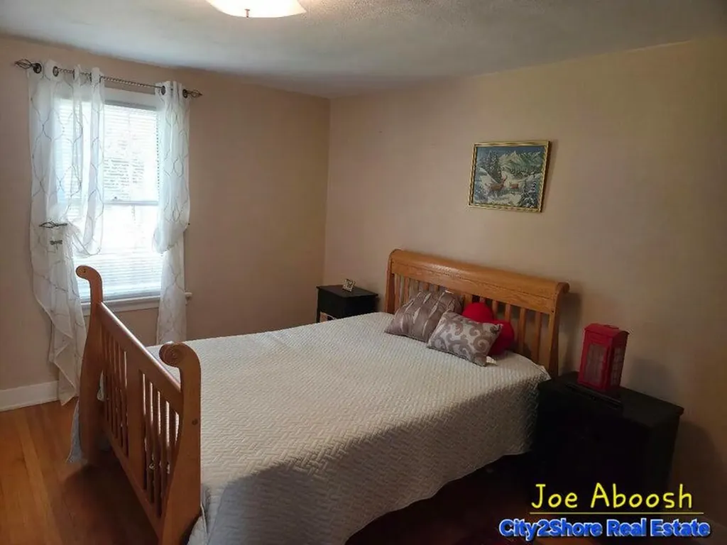 175 S Ridgeway Drive Battle Creek City MI 49015
