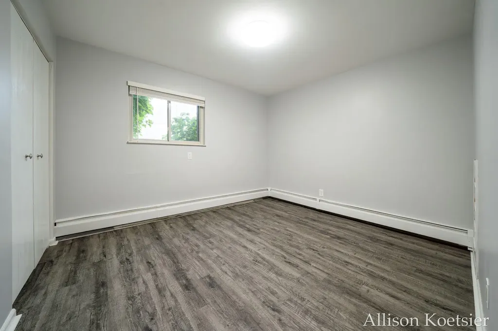 1720 Porter Street SW Wyoming City MI 49519