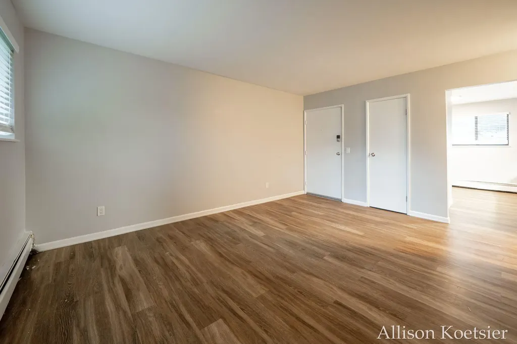 1720 Porter Street SW Wyoming City MI 49519