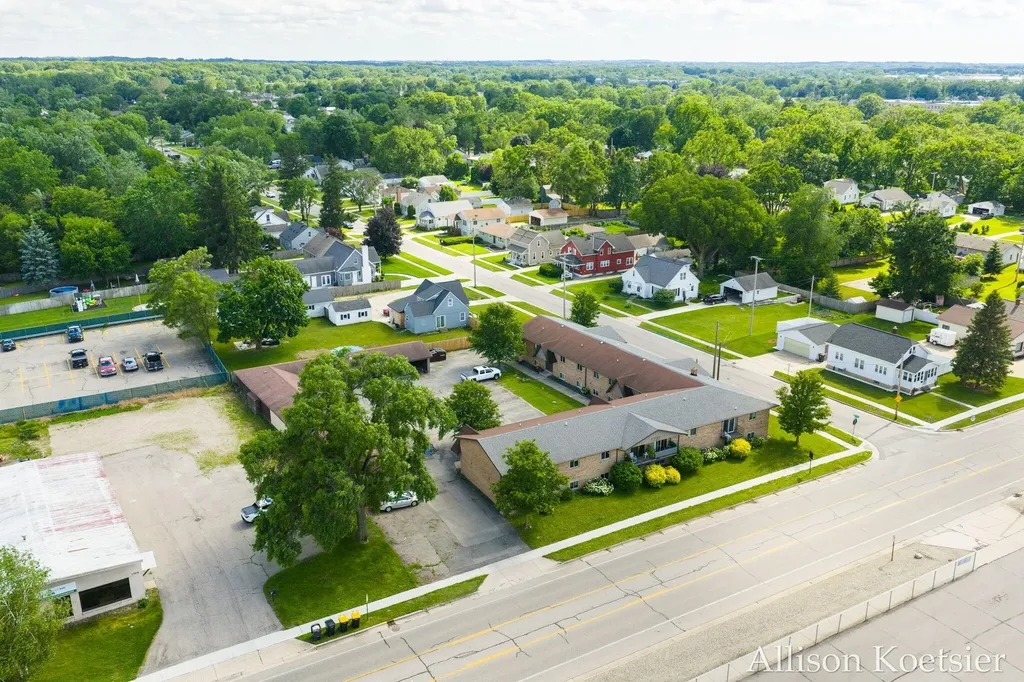 1720 Porter Street SW Wyoming City MI 49519