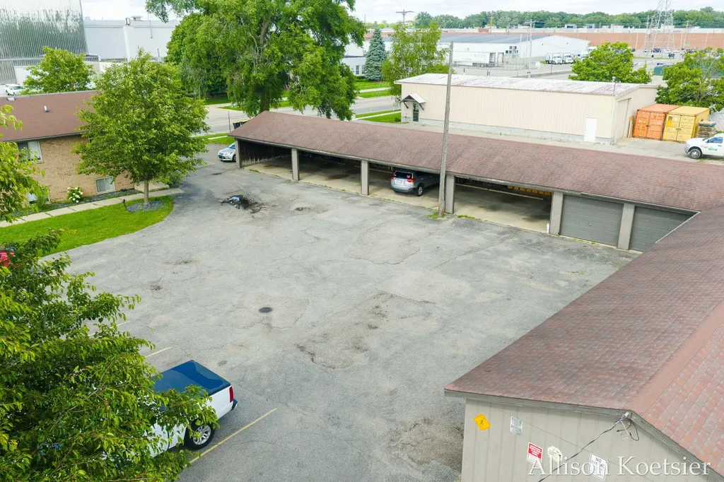1720 Porter Street SW Wyoming City MI 49519