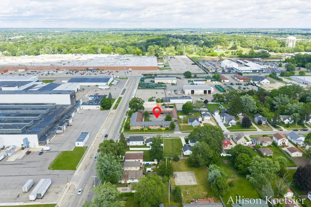 1720 Porter Street SW Wyoming City MI 49519