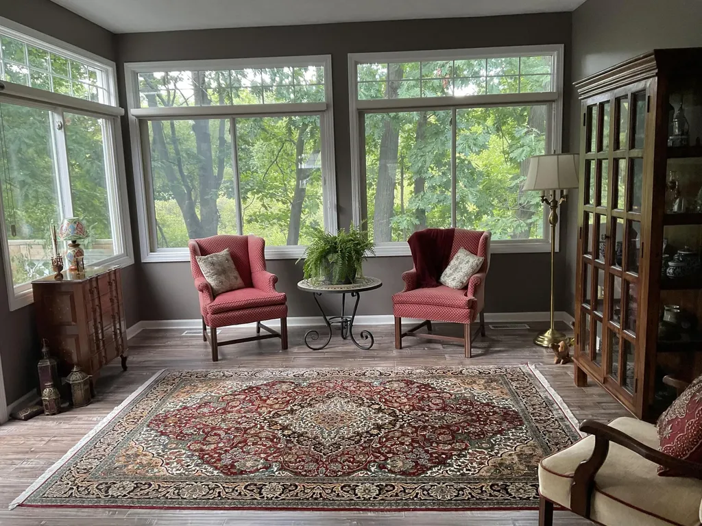 2554 Forest Hill Avenue SE Grand Rapids City MI 49546