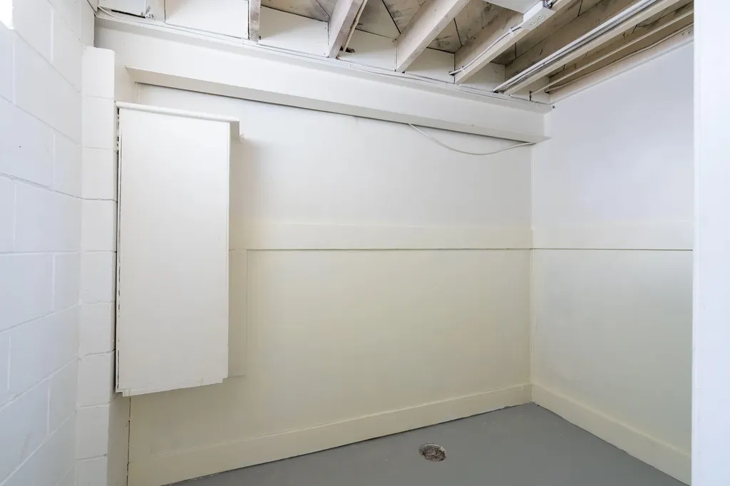 1874 Crowley Street Muskegon City MI 49441