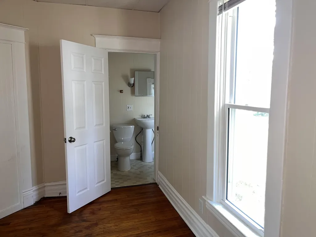 1100 Cass Avenue SE Grand Rapids City MI 49507