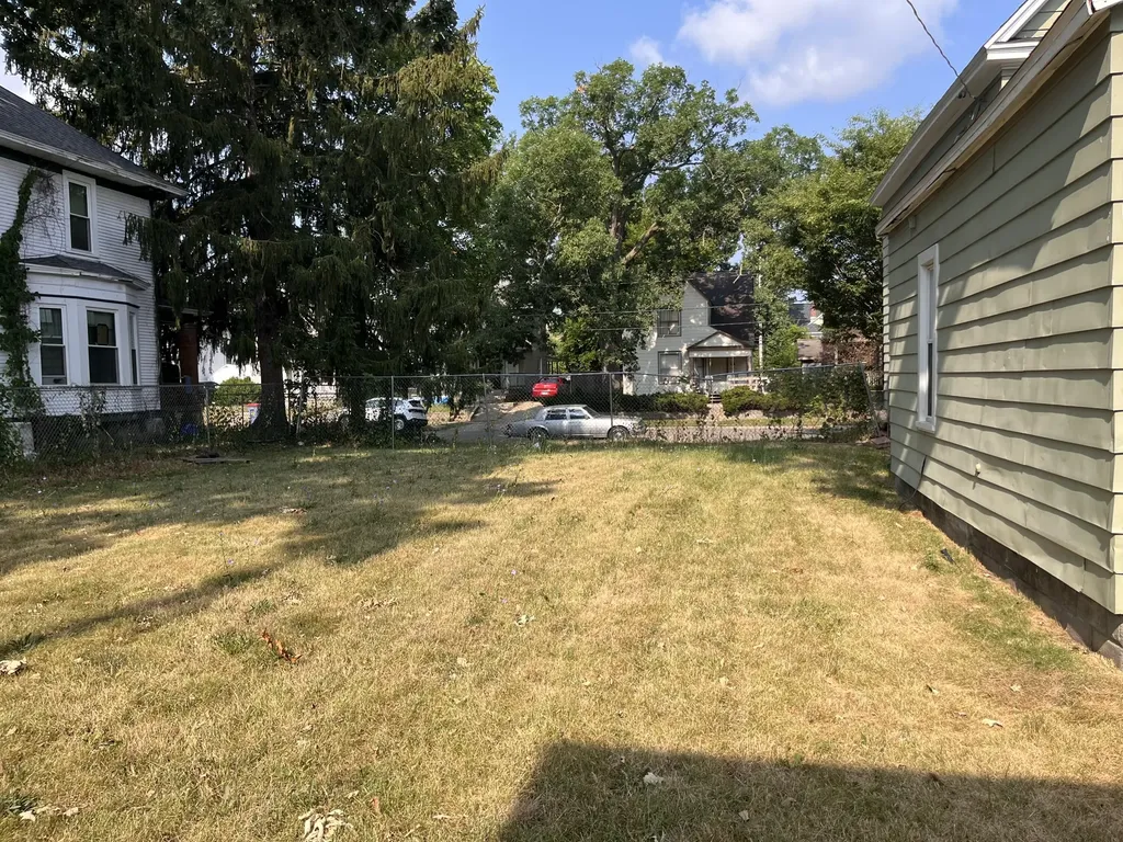 1100 Cass Avenue SE Grand Rapids City MI 49507