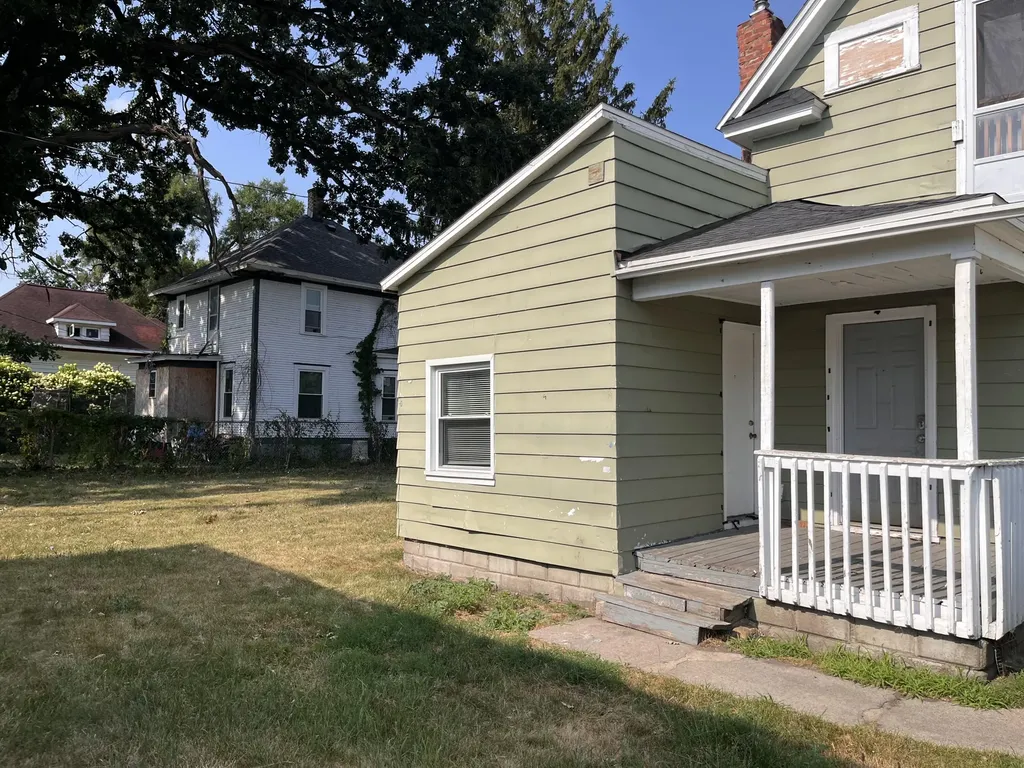 1100 Cass Avenue SE Grand Rapids City MI 49507