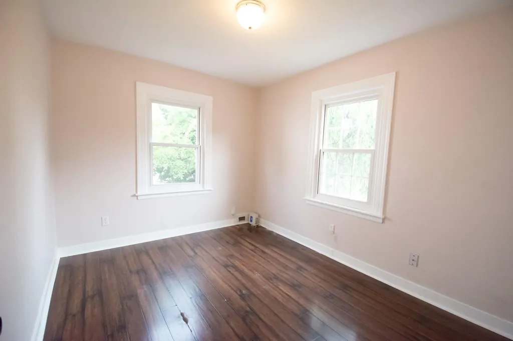 545 Van Allen Street SE Wyoming City MI 49548