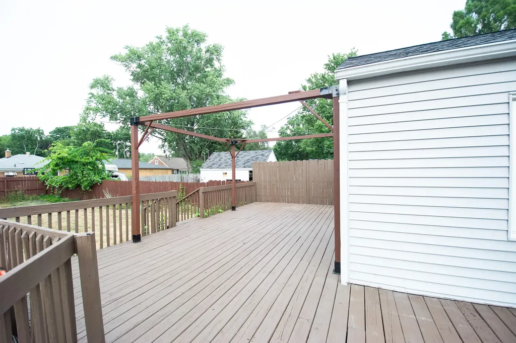 545 Van Allen Street SE Wyoming City MI 49548