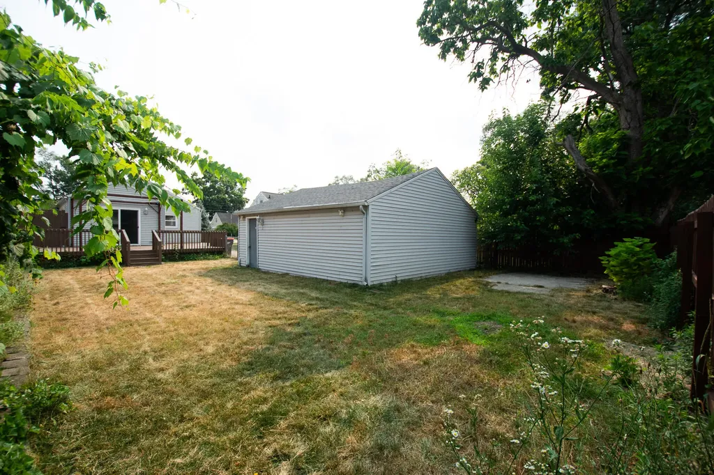 545 Van Allen Street SE Wyoming City MI 49548