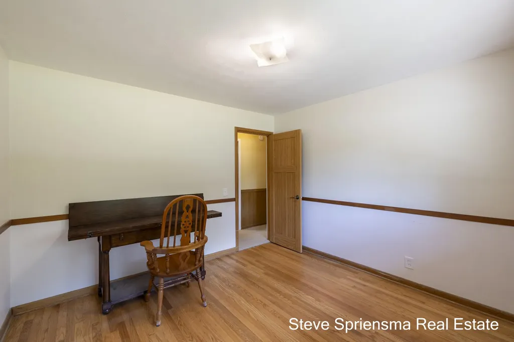 4372 Cordes Avenue NW Alpine Township MI 49321