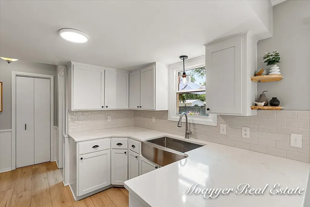 1758 Greenwoods Drive Georgetown Charter Township MI 49428
