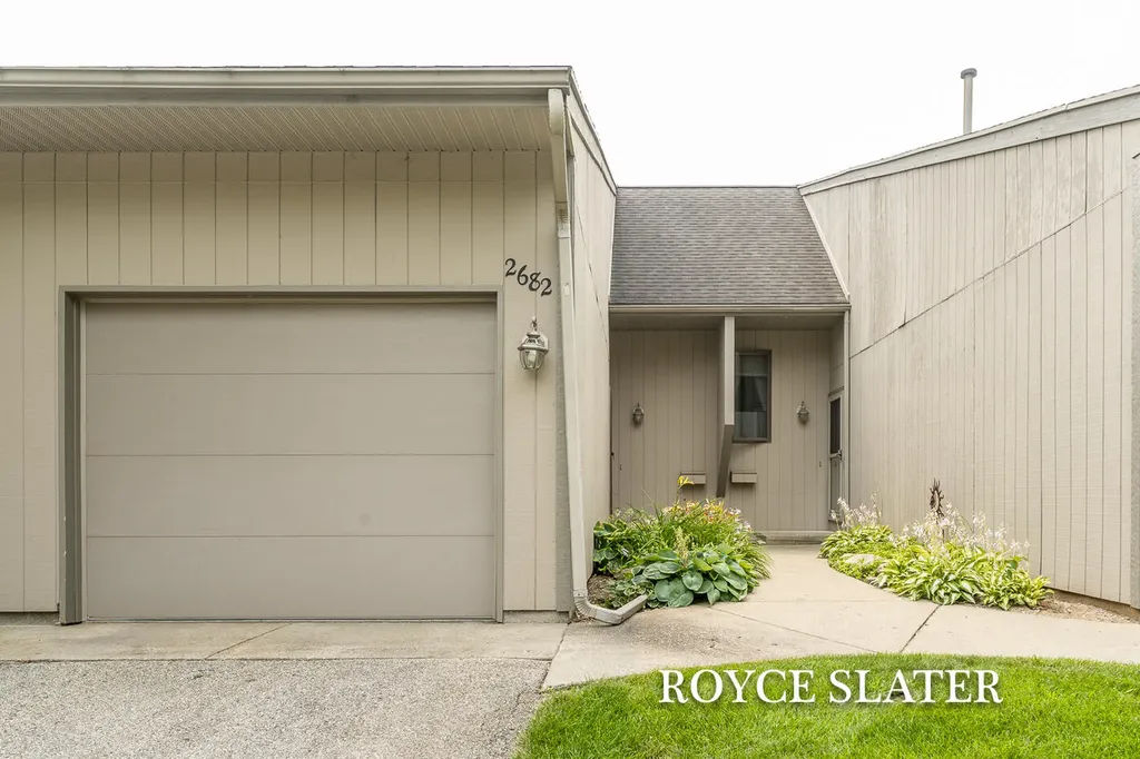 2682 Limestone Lane NE Plainfield Charter Township MI 49525
