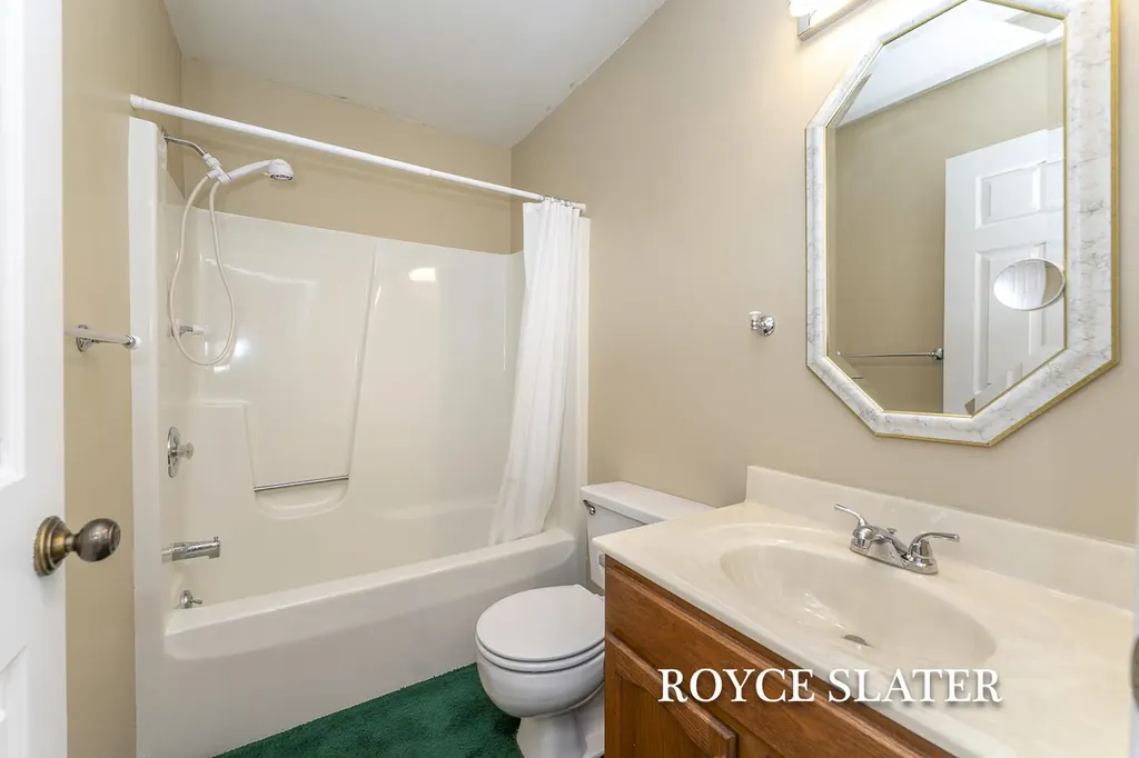 2682 Limestone Lane NE Plainfield Charter Township MI 49525
