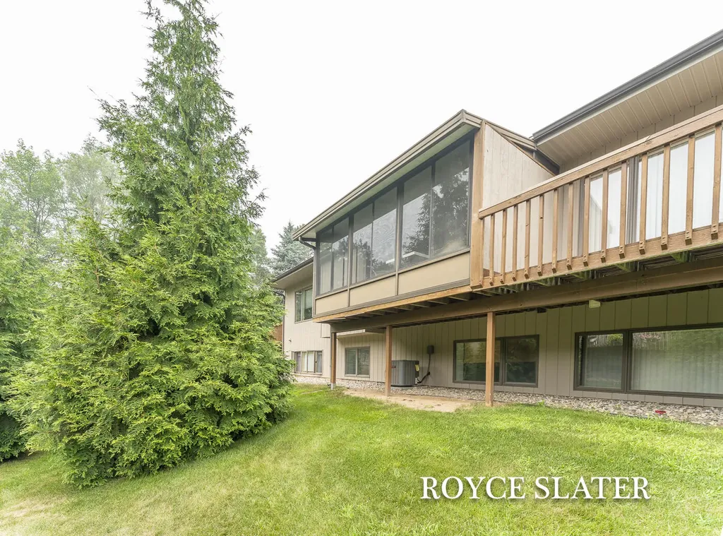 2682 Limestone Lane NE Plainfield Charter Township MI 49525