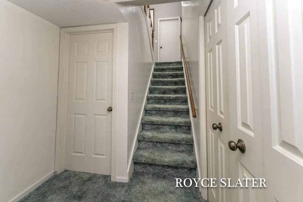 2682 Limestone Lane NE Plainfield Charter Township MI 49525