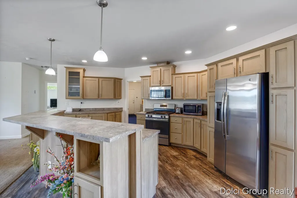 7861 Schooner Lane Morton Township MI 49346