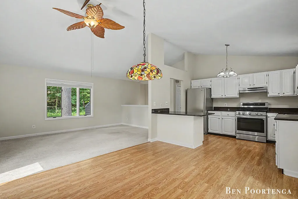 8707 White Fawn Trail NE Cannon Township MI 49341