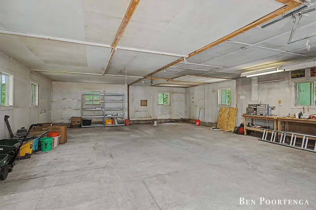 8707 White Fawn Trail NE Cannon Township MI 49341