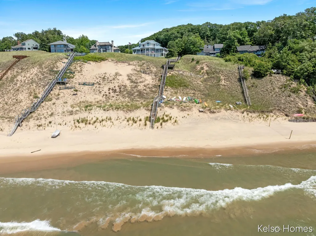 6664 Scenic Shores Drive Laketown Township MI 49423