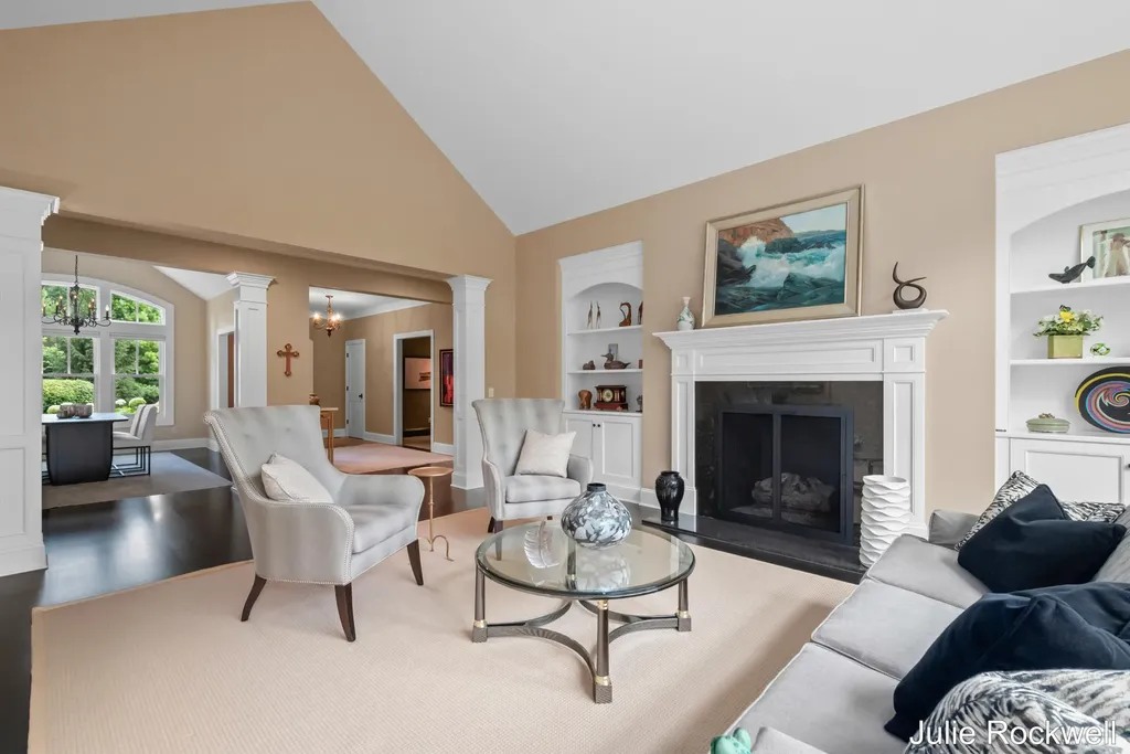 5575 Sanctuary Drive NE Ada Township MI 49301