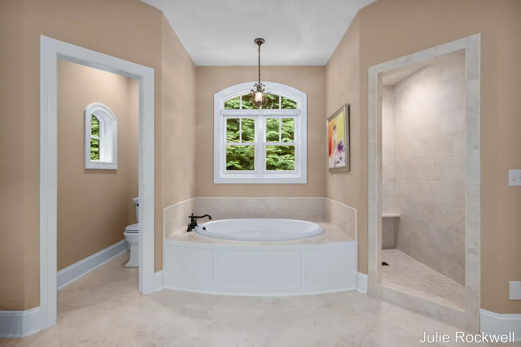 5575 Sanctuary Drive NE Ada Township MI 49301