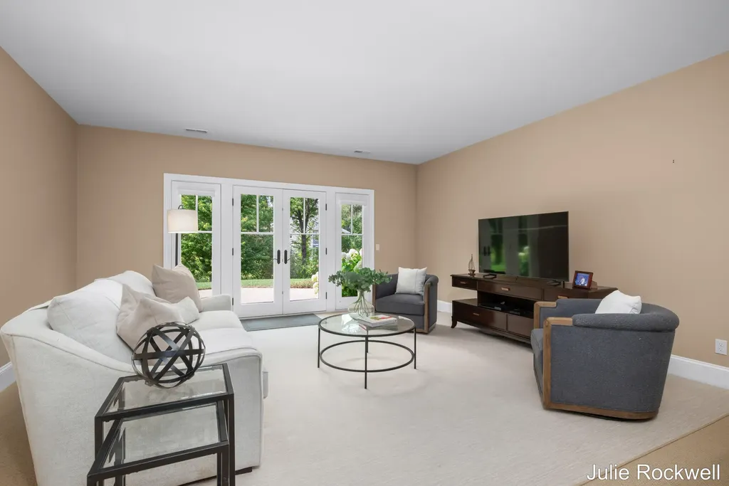5575 Sanctuary Drive NE Ada Township MI 49301