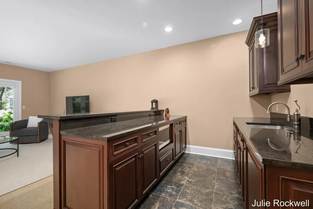 5575 Sanctuary Drive NE Ada Township MI 49301