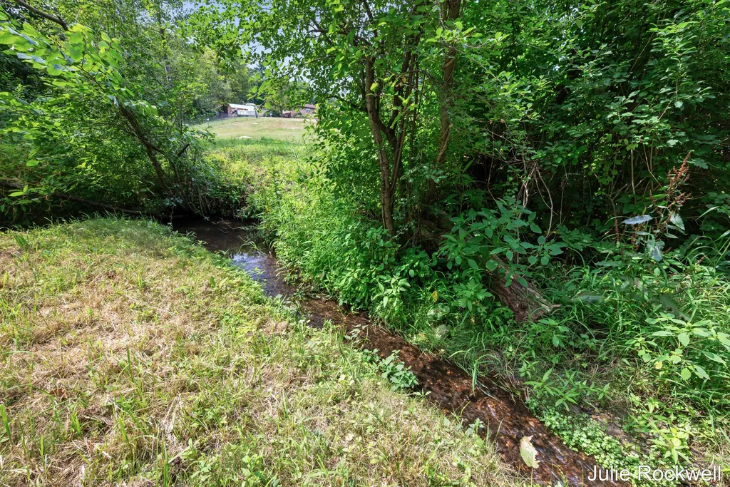 5575 Sanctuary Drive NE Ada Township MI 49301