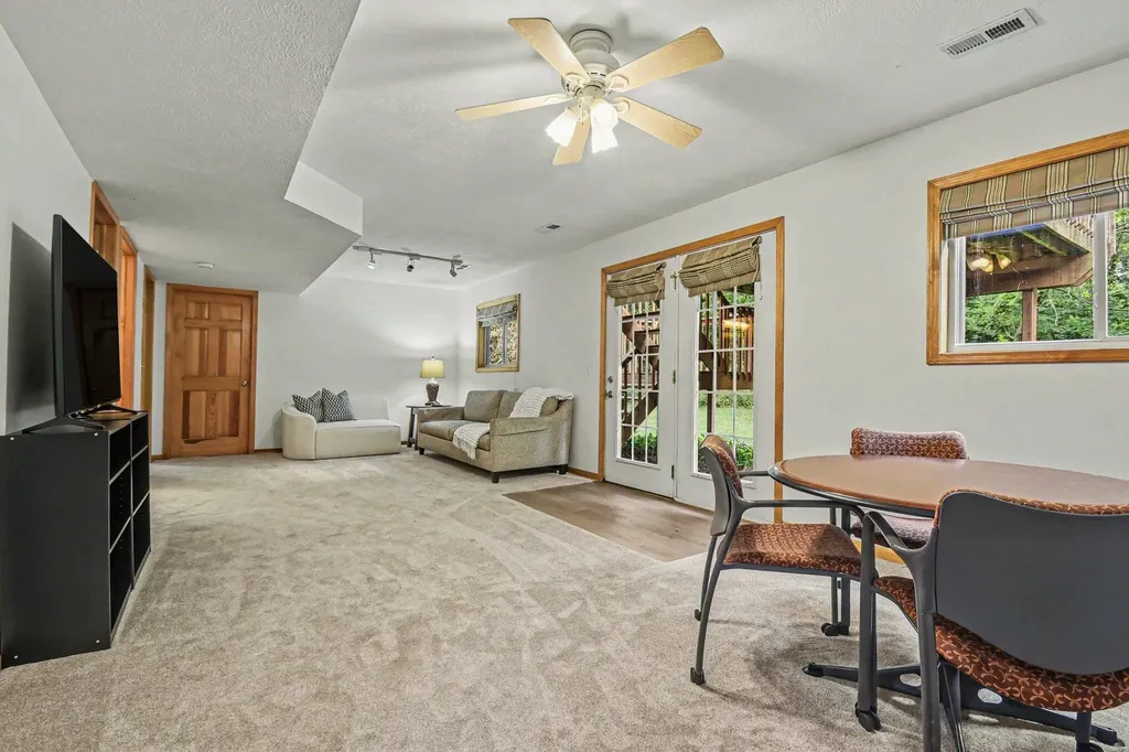 10725 Freeport Avenue Bowne Township MI 49325