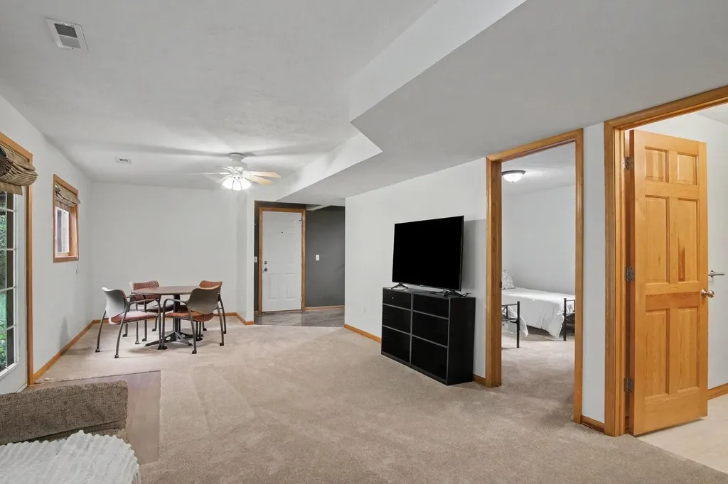 10725 Freeport Avenue Bowne Township MI 49325