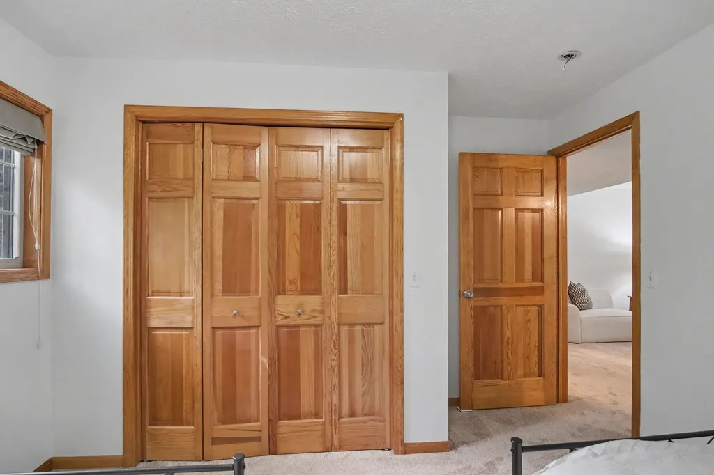 10725 Freeport Avenue Bowne Township MI 49325