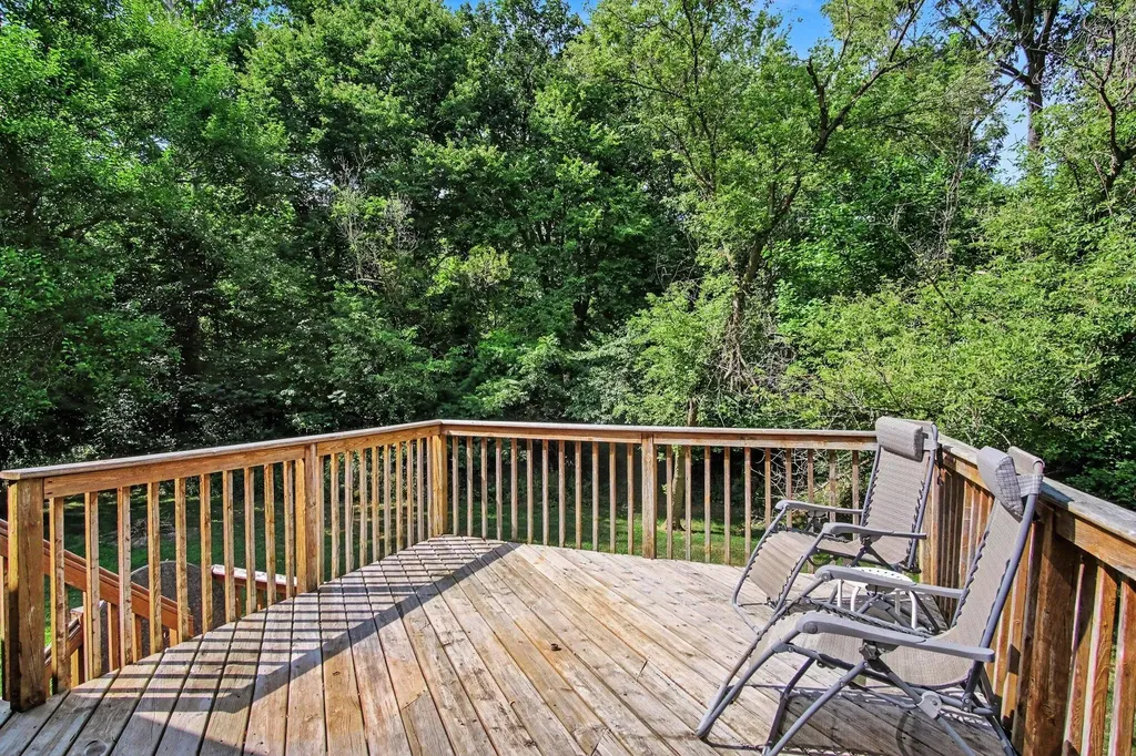 10725 Freeport Avenue Bowne Township MI 49325