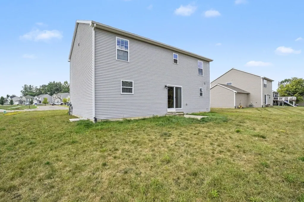 334 Saddlebrook Drive Genesee Charter Township MI 48451