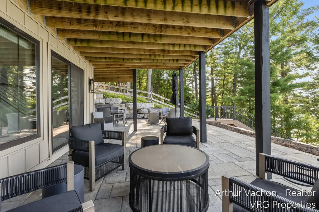 5722 El Camino Drive Croton Township MI 49337