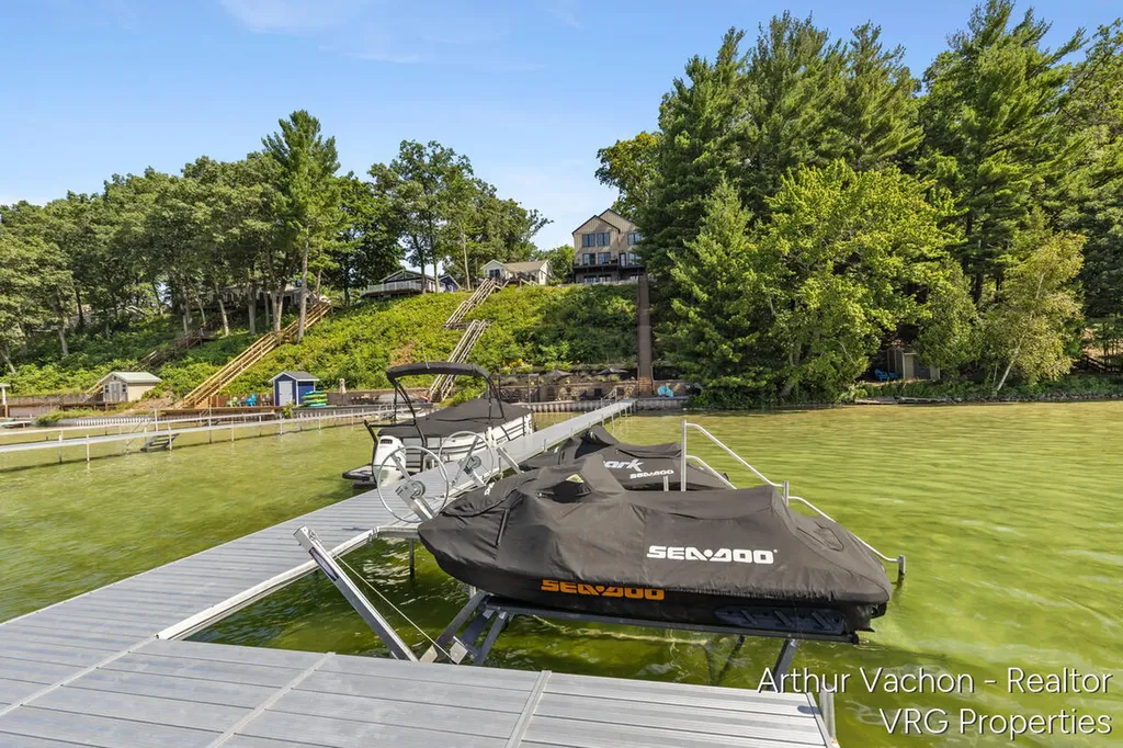 5722 El Camino Drive Croton Township MI 49337