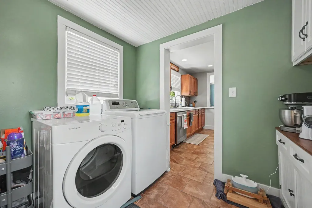 223 Leonard Street Belding City MI 48809