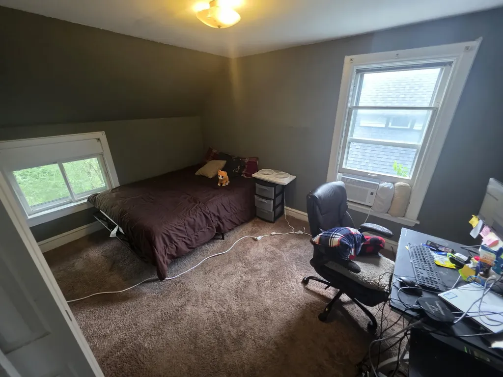 110 Dale Street NE Grand Rapids City MI 49505