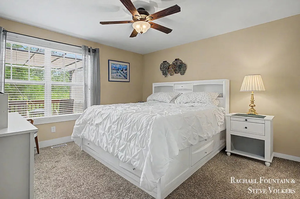 10048 S Crossroads Circle SE Caledonia Township MI 49316