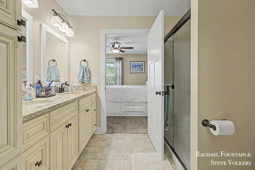 10048 S Crossroads Circle SE Caledonia Township MI 49316