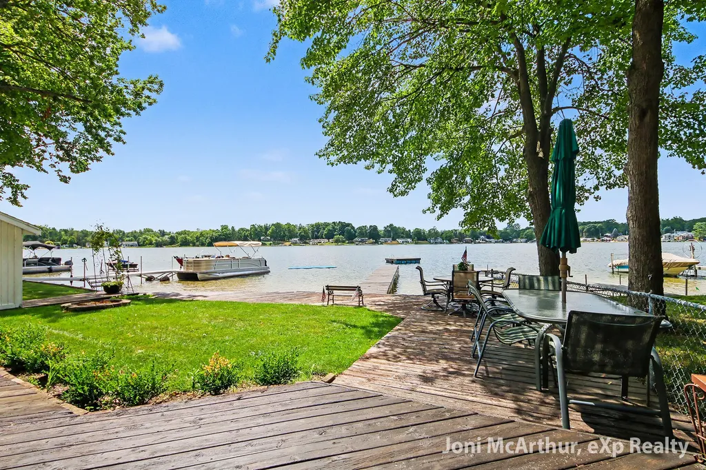 11613 Orchard Park Drive NE Algoma Township MI 49345