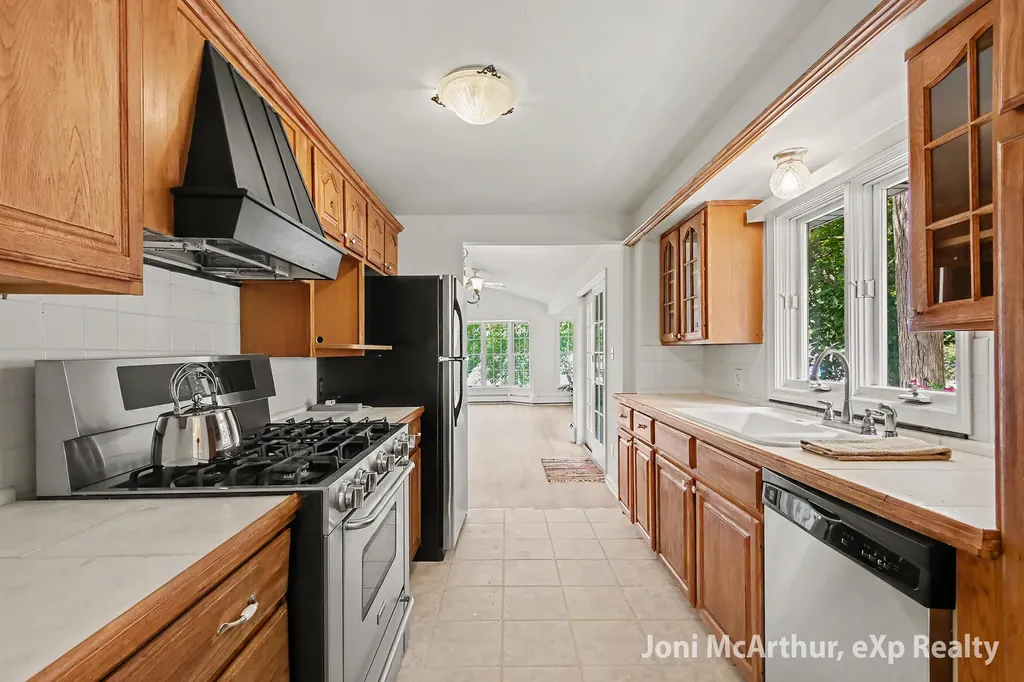 11613 Orchard Park Drive NE Algoma Township MI 49345